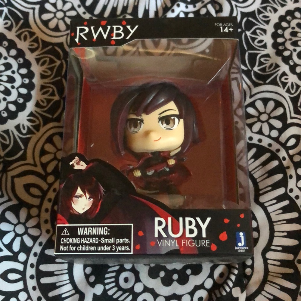 RWBY Rudy Rose Vinyl Figure